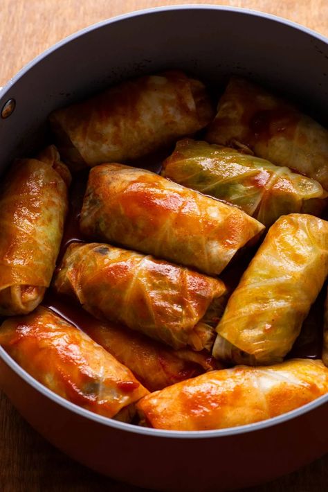 Golubtsi (stuffed cabbage rolls) are a staple of Ukrainian cuisine. This satisfying vegetarian version features mushrooms and white beans. thenewbaguette.com Ukrainian Buckwheat Cabbage Rolls, European Food Recipes Easy, Traditional Russian Recipes, Russian Cabbage Rolls, Slavic Meals, White Cabbage Recipes, Ukranian Recipe, Golubtsi Recipe, Russian Recipes Traditional