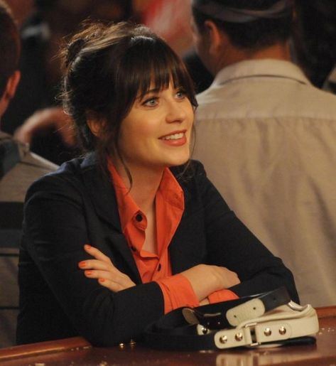 New Girl Episodes, Jess Day, Jess New Girl, Zooey Deschanel Style, New Girl Outfits, New Girl Style, Type Of Girlfriend, Jessica Day, Zooey Deschanel