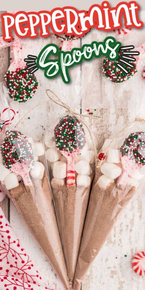 Peppermint Spoons, Candy Spoons, Christmas Routine, Cocoa Spoons, Hot Chocolate Spoons, Diy Hot Chocolate, Easy Diy Ideas, Hot Chocolate Gifts, Chocolate Spoons