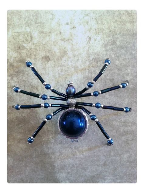 Beaded Spider Tutorial : 11 Steps (with Pictures) - Instructables Spider Tutorial, Wire Spider, Spider Crafts, Christmas Spider, Spider Jewelry, Beaded Spiders, Motifs Perler, Jewerly Making, Making Beads