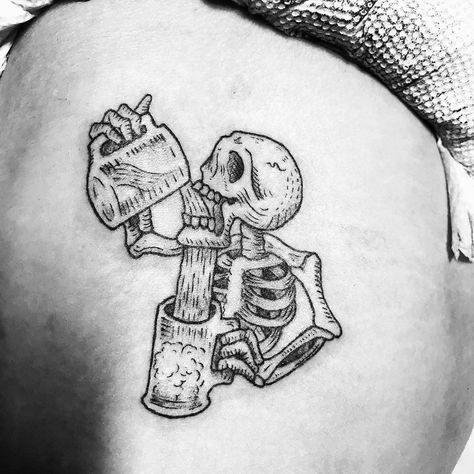 Liquor Tattoo Ideas, Skull Beer Tattoo, Skull Drinking Tattoo, Skeleton Drinking Beer Tattoo, Beer Flash Tattoo, Skeleton Drinking Tattoo, Small Beer Tattoos, Funny Skull Tattoo, Booze Tattoo