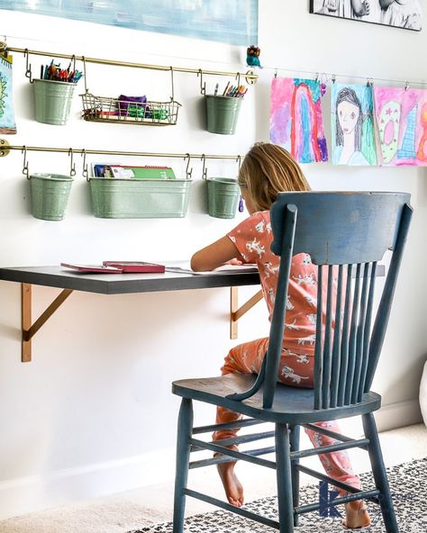 Diy Kids Desk, Diy Floating Desk, Diy Bureau, Easy Diy Desk, Affordable Desk, Kids Room Desk, Space Saving Desk, Desk Diy, Diy Desk Decor