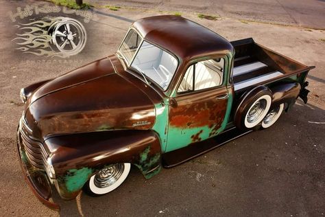 Vintage Chevy Advanced Design pickup with a clear coated patina paint job. Drag Cars For Sale, Cars Chevrolet, Patina Paint, Custom Pickup Trucks, Shop Truck, Chevy Pickup Trucks, Chevrolet Pickup, Chevrolet C10, Hot Rod Trucks