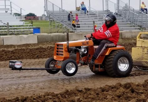 Pulling Tractors, Tractor Pulling, Tractor, Trucks