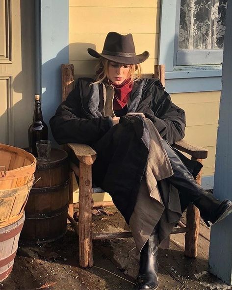 The Quick And The Dead, Caity Lotz, Cowboy Hat, The Dead, A Woman, Cowboy