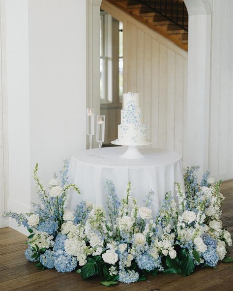 Currently dreaming about adding blue details to all of our event mood boards. 🩵 Find all of our event rentals at our link in bio.⁠ ⁠ Items Pictured:⁠ - Sonoma Crossback Chairs in Rustic Wood⁠ - Sonoma Wood Chair Pad w/ Ties in Beige Yuma⁠ - Riedel Crystal Glassware⁠ - Arezzo Brushed Steel Flatware⁠ - Classic Table Linen in White⁠ - Round Tables⁠ - Banquet Tables⁠ ⁠ Vendors:⁠ Planner: @michelleleoevents ⁠ Photo: @hailphotoco ⁠ Floral: @artisanbloom ⁠ Cake: @flourandflourish ⁠ Catering: @culina... Mirror Signage, Steel Blue Weddings, Blue Tablescape, Midway Utah, Baby Blue Weddings, Blue White Weddings, Wedding Mirror, Light Blue Wedding, Crossback Chairs