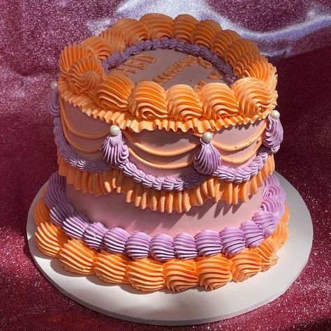 Orange Vintage Cake, Victorian Cake Design, Retro Cake Design, Retro Birthday Cake, 70s Cake, Retro Cakes, Korean Cakes, Victorian Cakes, Artist Cake