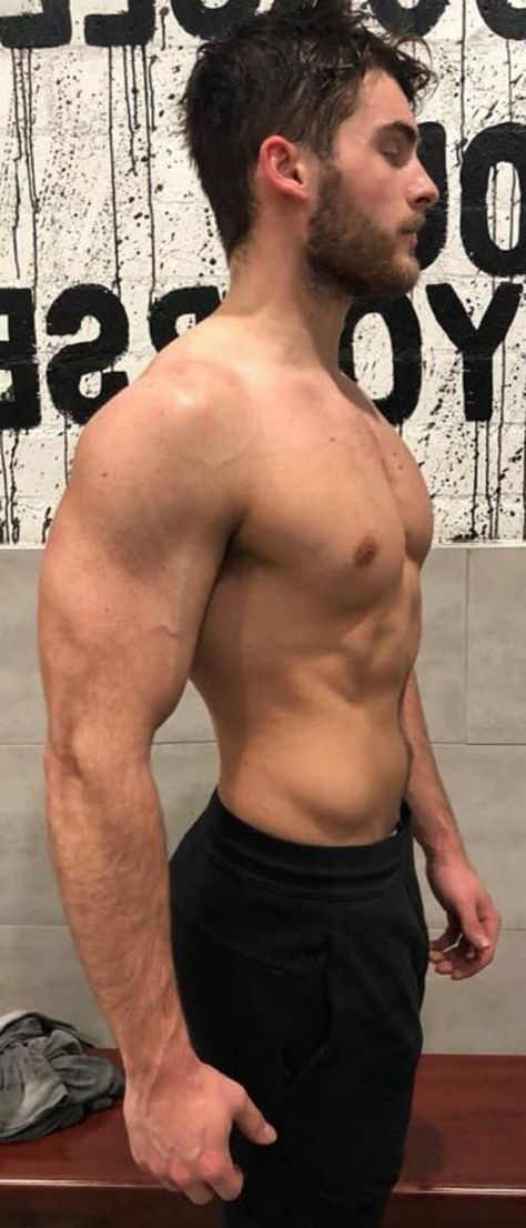 Cody Christian (@codychristian) Cody Christian Teen Wolf, Theo Raeken, Live And Let Live, Cody Christian, Hot Abs, New Boyfriend, Anime Boyfriend, Brad Pitt