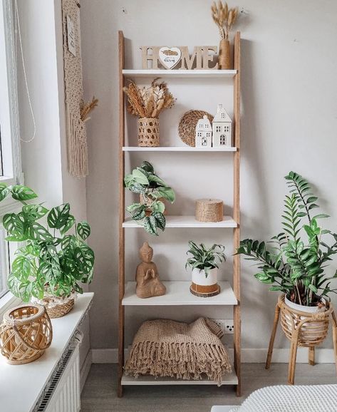 Shelf Decor Living Room, Living Room Plants, Casa Vintage, Cozy Room Decor, Boho Room, Apartment Decor Inspiration, Room Makeover Bedroom, Decor Home Living Room, Living Room Decor Apartment