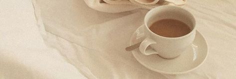 Cream Twitter Header Aesthetic, Long Widget Aesthetic, Mood Gif, Twitter Backgrounds, Twitter Header Pictures, Twitter Header Aesthetic, Twitter Header Photos, Cute Headers, Cream Aesthetic