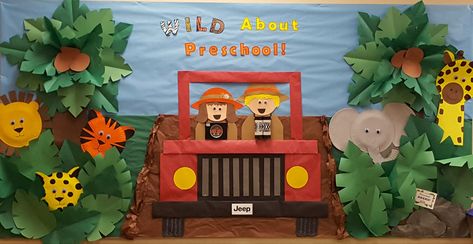 Jungle Theme For Preschool Classroom, Jungle Theme Bulletin Board Ideas, Jungle Bulletin Board Ideas Preschool, Jeep Bulletin Board Ideas, Animal Theme Board For Preschool, Safari Theme Bulletin Boards, Animal Themed Bulletin Boards, Safari Bulletin Board Ideas Preschool, Preschool Class Themes