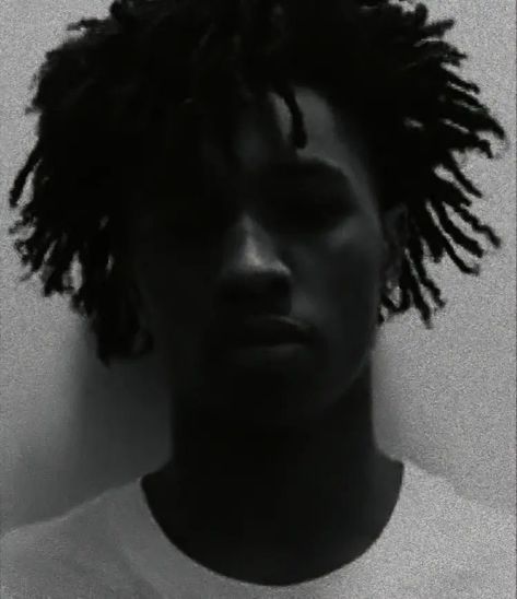 Mug Shots Aesthetic, Dark Rapper Aesthetic, Pfp Instagram Highlights, Cute Dreads, 2013 Swag Era, Nicki Minaj Pictures, Black Dude, Best Rapper Alive, Pretty When You Cry