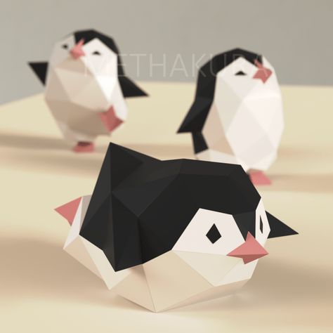 Puzzle Decor, Penguins Christmas, Instruções Origami, Origami Paper Art, Papercraft Templates, Paper Toy, 3d Origami, Origami Crafts Diy, 3d Paper Crafts