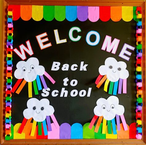 Welcome Back To School Chart Ideas, Welcome Decoration Ideas For School, Welcome Charts For Classroom Door, Welcome Notice Board Decoration, Welcome Back To School Board Ideas, Welcome To School Board Decoration, Welcome Board For Classroom, Welcome Activity For Preschool, Welcome Back To School Preschool