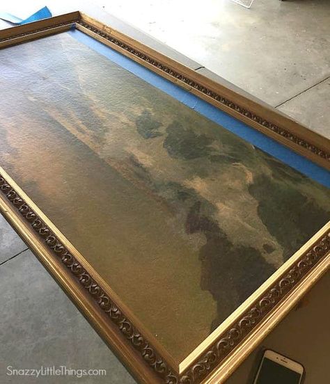 She Buys An Ugly Old Painting From A Thrift Store. Hours Later? I Want This In My House! Upcycling, Thrift Store Art, Repurposed Art, Old Picture Frames, Oversized Art, Old Frames, Diy Farmhouse Decor, Old Paintings, Large Picture Frames