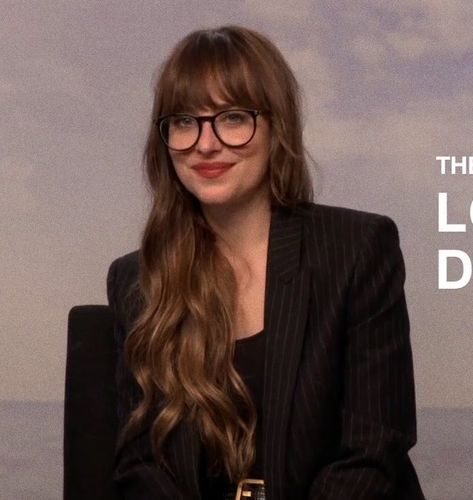 Dakota Johnson Bangs, Dakota Johnson Style, Dakota Johnson, Dream Hair, Favorite Celebrities, Role Models, New Hair, Hair Inspo, Her Hair