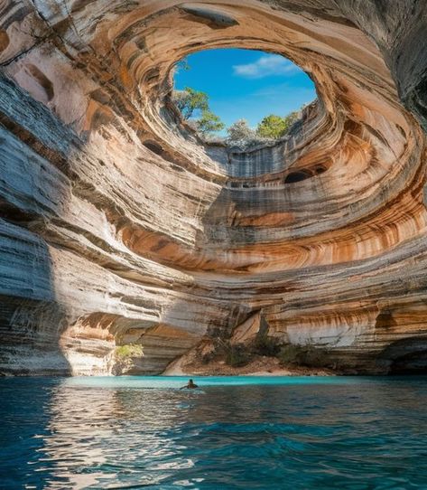 Lake Powell Arizona, Dream Landscape, Religious Painting, Pacific Grove, Lake Powell, Ocean Water, Weird Pictures, Magical Places, Natural Wonders