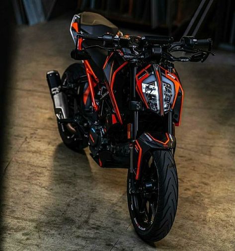 Bike Images, Alex Gray Art, Duke Motorcycle, Ktm Bike, Ktm Super Duke, Three Wheel Motorcycles, Bike Wallpaper, Ktm Duke 200, Duke 390