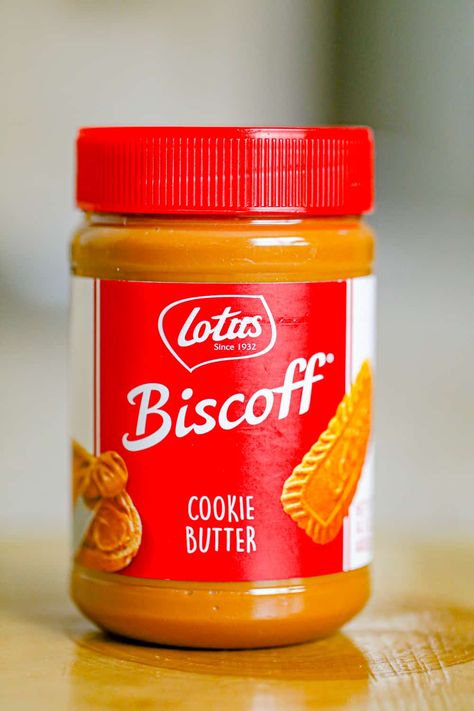 Recipes With Biscoff Spread, White Chocolate Cookie Bars, Diy Cookie Butter Biscoff, No Bake Biscoff Cheesecake, Biscoff White Chocolate Blondies, Biscoff Chocolate, No Bake Biscoff, Soften Brown Sugar, Lotus Biscoff Spread