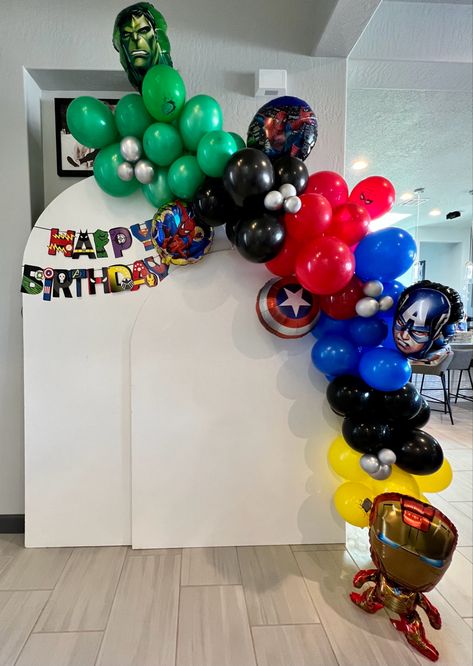 Marvel balloon garland and archs for birthday party Superhero Arch Backdrop, Marvel Birthday Balloon Arch, Avengers Birthday Party Balloons, Marvel Avengers Party Decorations, Avenger Balloon Garland, Marvel Balloon Decorations, Marvel Theme Birthday Party Decorations, Super Hero Birthday Decoration, Avenger Balloon Arch