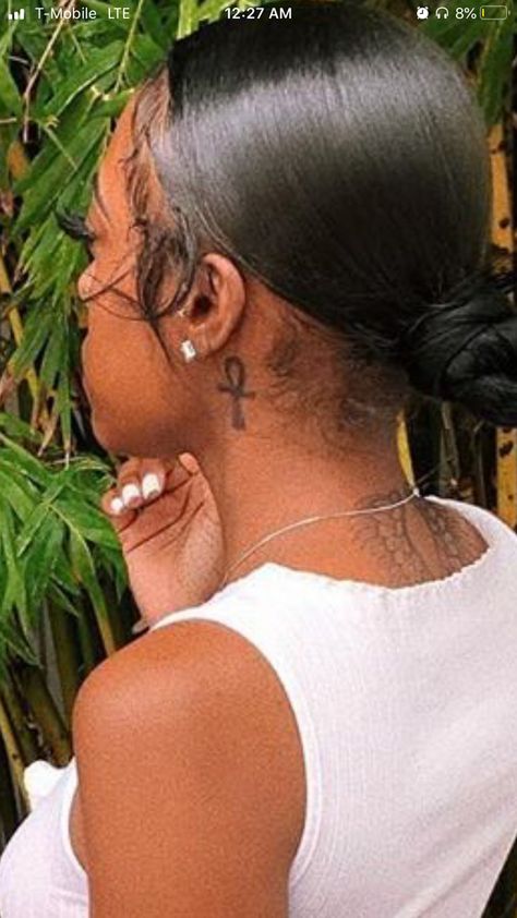 Black Women Collar Bone Tattoo, Behind The Next Tattoos, Black Women Small Tattoos Ideas, Neck Tattoos Women Behind Ear, Tattoos Behind The Ear Black Women, Small Unique Tattoos Black Women, Ankh Tattoo Women Back Of Neck, Neck Tattoos For Black Females, Anhk Tattoos Behind Ear