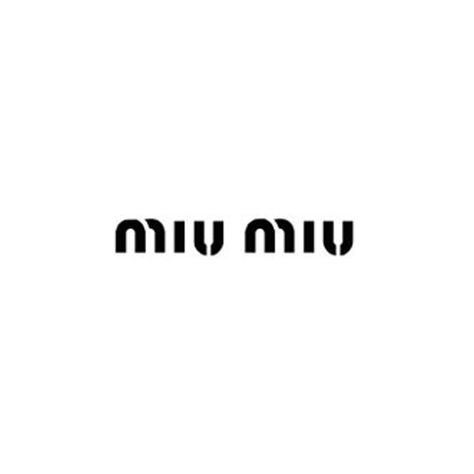 miu miu logo Alt-Pak.Com LLC ❤ liked on Polyvore featuring text, logos, backgrounds, miu miu, quotes, phrase and saying Kenzo Flower, Lux Fashion, Kim Basinger, Los Angeles Style, Fashion Logo Design, Elle Fanning, Fashion Website, Fashion Logo, Vimeo Logo