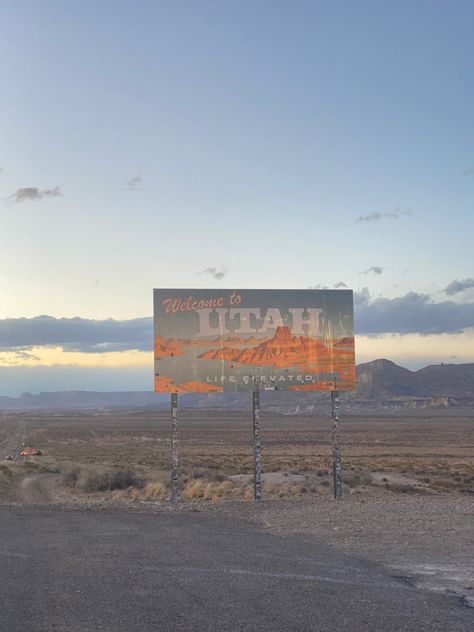 Travel America Aesthetic, America Aesthetic Travel, Western Usa Aesthetic, Saint George Utah Aesthetic, America Trip Aesthetic, Utah Hiking Aesthetic, Travel Aesthetic America, Something Wilder Aesthetic, St George Utah Aesthetic