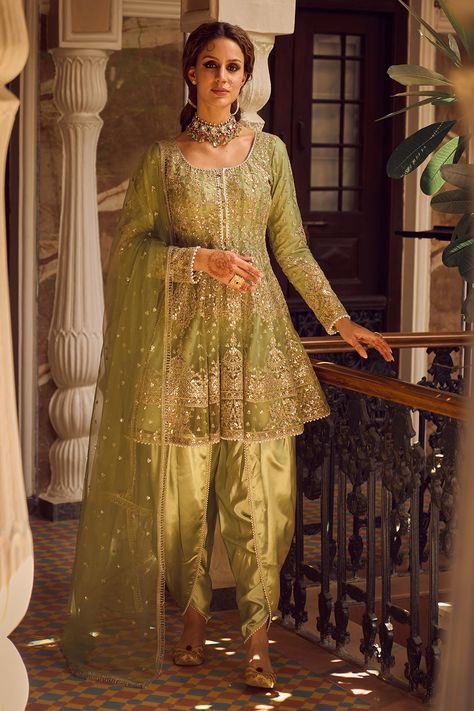 Shop for LASHKARAA Green Net Intertwined Floral Embroidered Kurta Tulip Pant Set for Women Online at Aza Fashions Tulip Pants, Pearl Lace, Zari Embroidery, Dhoti Pants, Pakistani Wedding Outfits, Peplum Styling, Punjabi Suit, Stylish Party Dresses, Peplum Styles