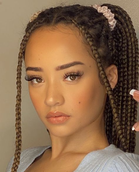 Kim Johansson, Nothing To See Here, Girl Boss Motivation, Pretty Braided Hairstyles, Beautiful Braids, Natural Hair Inspiration, Brown Girl, African Hairstyles, Girl Crushes