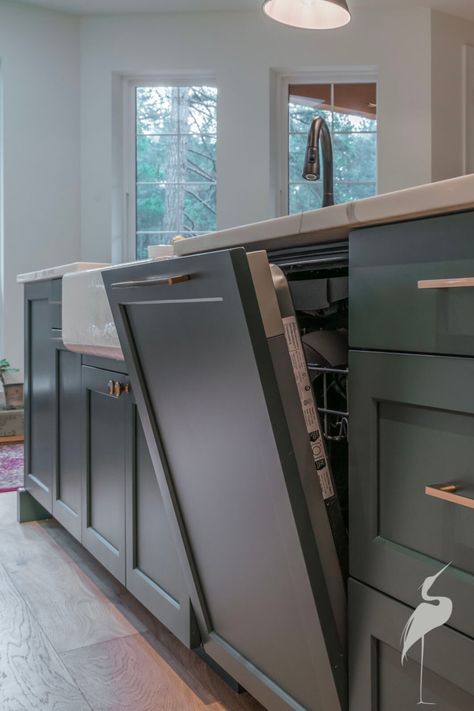 Island With Dishwasher And Sink, Dishwasher Design Ideas, Hidden Dishwasher Cabinet, Small Kitchen Dishwasher, Dishwasher With Cabinet Panel, Panel Ready Dishwasher In Kitchen, Kitchen Island Sink And Dishwasher, Kitchen Island Dishwasher, Double Dishwasher Kitchen