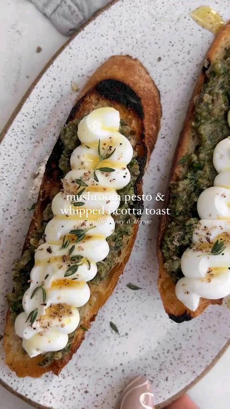 Meal Prepping on Instagram: "✅️ EAT or PASS?❌️ 🎥 Post by @cleaneatsfactory This toast is an out-of-body experience. The mushroom pesto has toasted pine nuts, roasted garlic and caramelized cremini slices, making the perfect umami & chunky base for some fluffy whipped ricotta and a drizzle of truffle honey. Sourdough slices, grilled 1/4 lb cremini mushrooms, sliced 4 tbsp butter 2 tbsp extra virgin olive oil 2-3 tbsp pine nuts 7-8 cloves of garlic, roasted 2 tbsp parmesan 2 sprigs basil, ... Mushroom Pesto, Truffle Honey, Out Of Body Experience, Ricotta Toast, Whipped Ricotta, Cremini Mushrooms, Toasted Pine Nuts, Snacks Für Party, The Mushroom