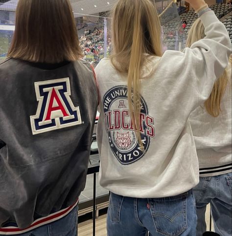 U Of A, University Of Arizona Game Day Outfit, Northern Arizona University Aesthetic, University Of Arizona Aesthetic, Arizona University, Uofa Wildcats Arizona, U Of Arizona, College Wishlist, University Of Arizona Campus