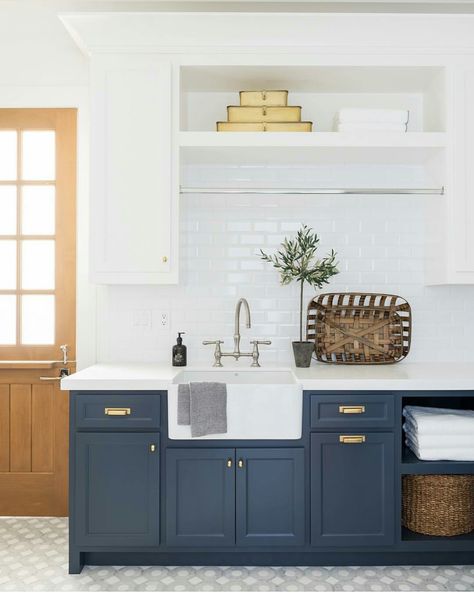 California Traditional Home, Blue Laundry Rooms, White Laundry Rooms, White Laundry, Laundry Room Cabinets, Laundry Mud Room, Studio Mcgee, Laundry Room Design, Laundry Room Decor