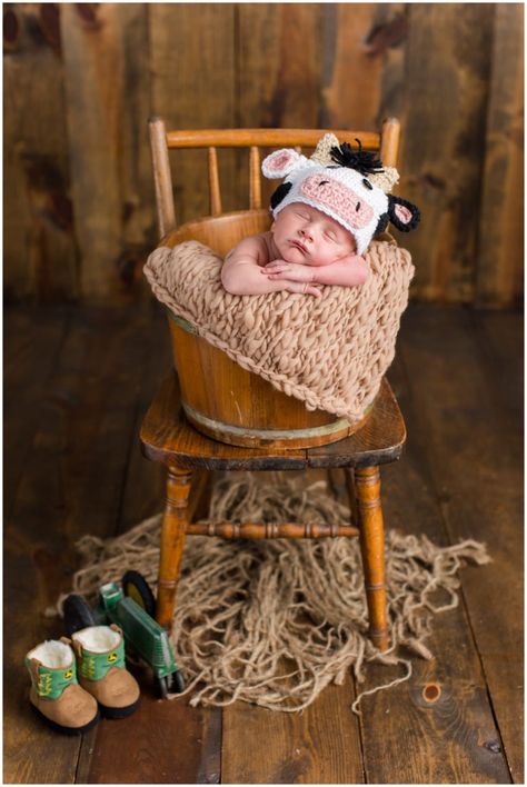 Newborn cow farm pose in a bucket | Newborn poses photos | Iowa Newborn Photographer | CB Studio, LLC Farm Newborn Photography, Newborn Cow Pictures, Newborn Farm Pictures, Country Newborn Pictures, Farm Baby Photoshoot, Western Newborn Pictures, Baby Holiday Photos, Baby Boy Newborn Pictures, Baby Boy Newborn Photography