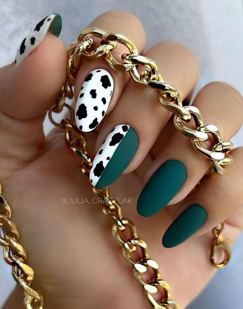 green fall nails, matte green and cow print nails, autumn fall nails 2021 Nails For Nashville Vacation, Fall Western Nails, Mama Nails, Blackened Redfish, Country Acrylic Nails, Rodeo Nails, Emoji Nails, Cow Print Nails, Cowboy Nails