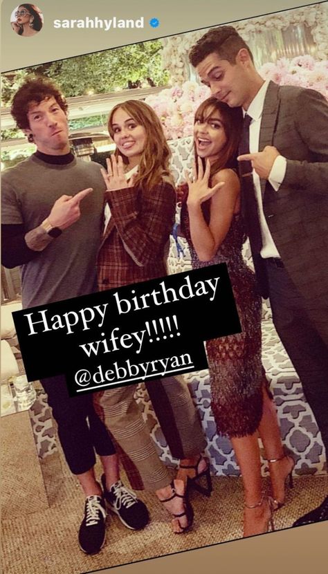 Peyton Clark, Sarah Hyland, Debby Ryan, May 13, Twenty One Pilots, Modern Family, Twenty One, The Twenties, Instagram Story