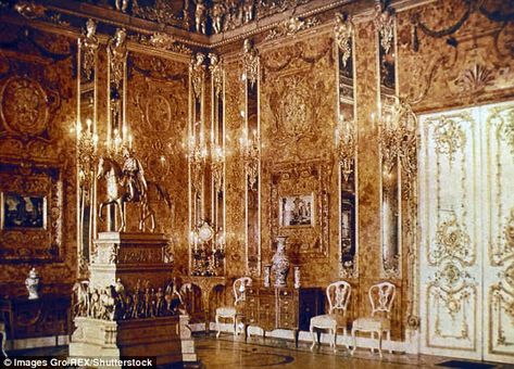 Treasure hunters discover entrance hidden beneath a tree in Poland that they believe leads to bunker where £250million Amber Room is stashed Amber Room, Romanov Dynasty, Catherine The Great, Imperial Russia, The Grove, St Petersburg, Archaeology, Wonders Of The World, Photo Frame