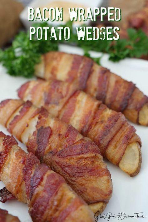 Bacon Wrapped Potato Wedges Bacon Wrapped Potato Wedges, Bacon Wraps, Bacon Wrapped Potatoes, Seasoned Potato Wedges, Delicious Potatoes, Potato Bacon, Potato Appetizers, Best Mashed Potatoes, Wrapped In Bacon