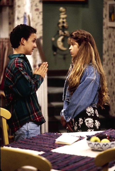 Anyway, back to the hair. Here it is from the side. Still great. | Topanga Lawrence’s Legendary Hair Topanga Lawrence Outfits, Topanga Lawrence, Cory Matthews, Boys Fashion Dress, Cory And Topanga, Danielle Fishel, Elizabeth Montgomery, Austin And Ally, Boy Meets World