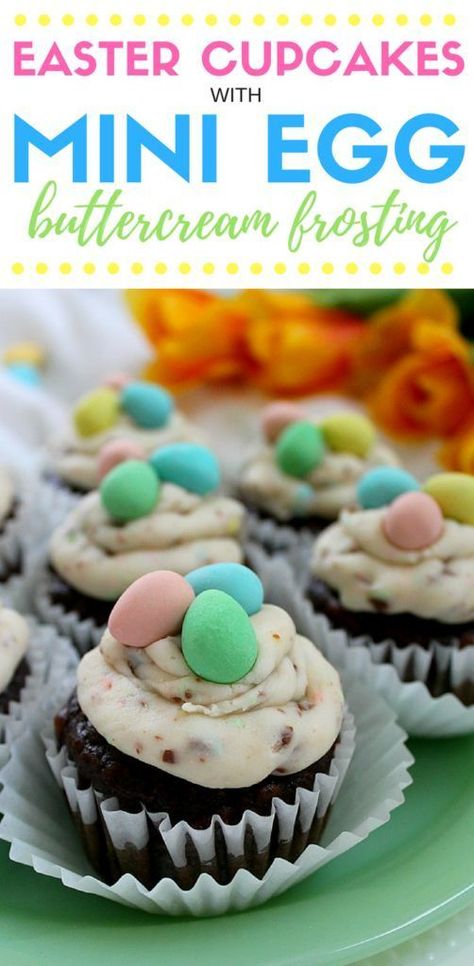 If you love Cadbury mini eggs you'll love these easy Easter cupcakes! Your kids will devour the buttercream icing and you'll enjoy a different Easter dessert idea that isn't a bird's nest. Try these fun treats and watch them disappear! #Easter #Easterbaking #Eastercupcakes #baking #cupcakes #minieggs #Cadburyminieggs #Easterrecipe #holidaycupcake #funtreats #forkids Mini Egg Cupcakes, Easy Easter Cupcakes, Spring Sweets, Easter Cupcakes Easy, Cadbury Mini Eggs, Bake Cupcakes, Egg Cupcakes, Spring Baking, Novelty Birthday Cakes