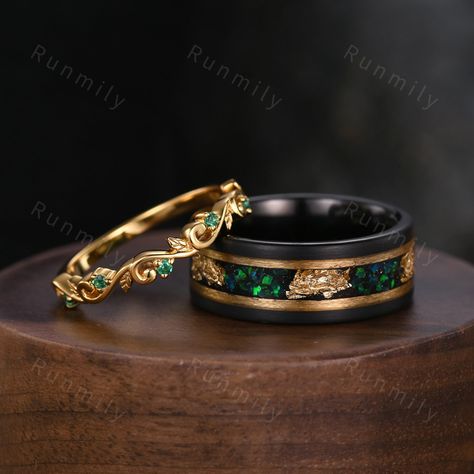 Here we have a Vintage Emerald Couples Band Yellow Gold Matching Ring Set His and Hers Wedding Band Mens Green Opal Ring Anniversary Gift For Men For Women ITEM DESCRIPTION ✦ Handmade, high-quality item! ✦ Material: Sterling Silver/Tungsten ►Sold as a two-piece set ►His ring is Yellow Gold and Black Tungsten Carbide with opal and 24k gold leaf inlay. ►His band width: 8mm ►His tungsten ring will not turn green itself and will not cause your skin to turn green.  ✦ Durable - Incredibly Scratch-Resi Vintage Wedding Ring For Men, Obsidian Ring Mens Wedding Bands, Wedding Bands For Groom, Dark Wedding Bands, Black And Green Wedding Band, Men Rings Gold Wedding, Wedding Rings Matching His And Hers, Mens Engament Rings, Witchy Wedding Rings Men