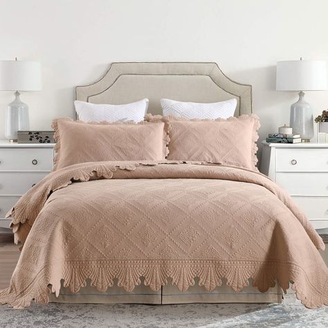 MarCielo 3Pcs 100% Cotton Oversized Quilt Bedspread Coverlet Set TK - On Sale - Bed Bath & Beyond - 38041623 Farmhouse Bedding Sets, Oversized Quilt, Pastel Brown, Quilt Bedspread, Farmhouse Bedding, Coverlet Bedding, Lightweight Quilt, Sofa Blanket, Soft Bedding