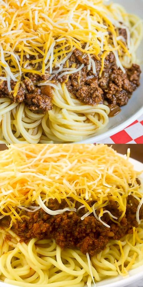 Unique Chili Recipe, Flavorful Chili Recipe, Unique Chili, Unique Chili Recipes, Cincinnati Chili Recipe, Regional Recipes, Cincinnati Chili, Wallpaper Food, Hearty Dinner Recipes