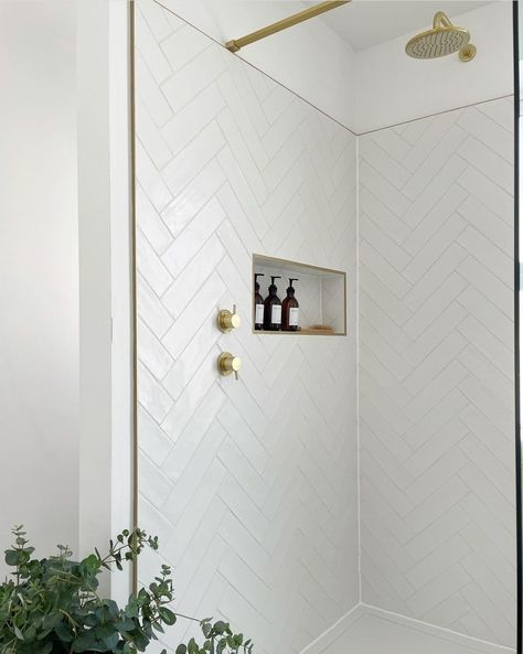 Herringbone Tile Backsplash Bathroom, Herringbone Backsplash Bathroom, Bathroom Herringbone, Herringbone Shower Tile, Herringbone Tile Bathroom, White Shower Tile, White Herringbone Tile, Herringbone Tile Backsplash, White Tile Shower