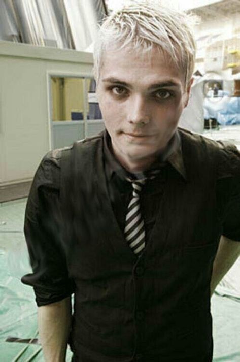 Lavender Menace, Gerard Way, The Vision, White Hair, Lavender, On Twitter, Twitter, Hair, White