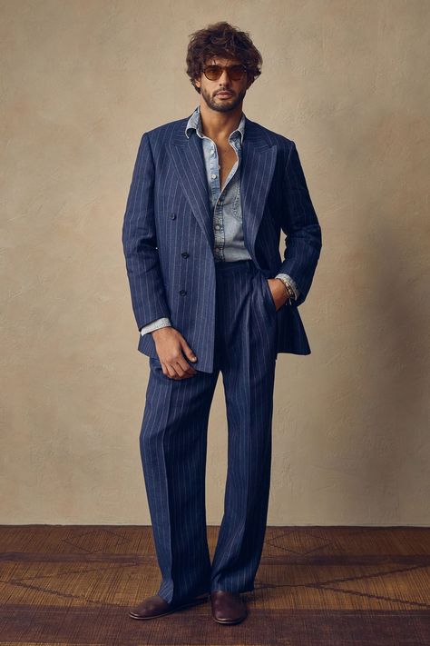 Americana Suit Mens Fashion, Modern Dandy Menswear, Big Suit Outfit, 70s Formal Fashion Men, Funky Suits For Men, Men’s Suit Ideas, Vintage Formal Outfit Men, Loose Suits Men, Retro Suits Men