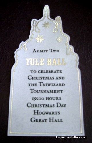 Yule Ball invitation Hogwarts Yule Ball, Hogwarts Hermione, Harry Potter Christmas Party, Hogwarts School Supplies, Harry Potter Yule Ball, Memes Template, Ball Invitation, Knight Bus, Vadivelu Memes