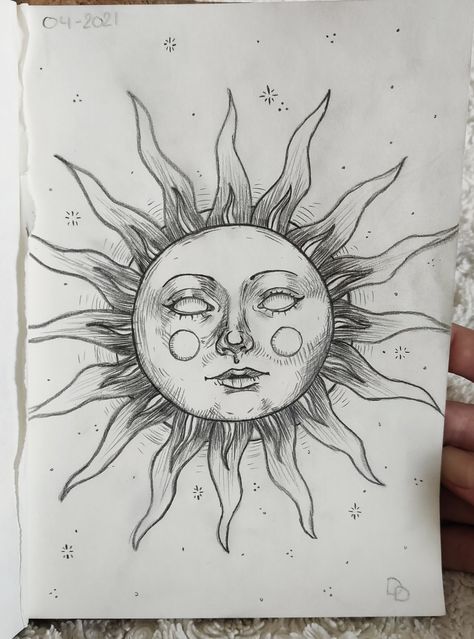 Sublime Sun Drawing, Grunge Sun Drawing, Sun Drawing With Face, Cute Hard Drawings, Portrait Drawing Aesthetic, Drawing A Sun, Cool Sun Drawings, Sun And Moon Reference, Drawings Aesthetic Sketch