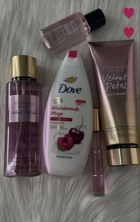 Sink Care, Profumo Victoria Secret, Skincare Korean, I'm Just A Girl, Body Hygiene, Routine Skincare, Shower Skin Care, Body Smells, Perfect Skin Care Routine