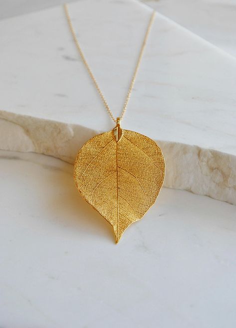 Real leaf necklace in gold, Silver, Long boho necklace for women, Natural leaf pendant, Unique gift for women, Simple natural jewelry KN511 Boho Gold Jewelry, Leaf Necklace Gold, Necklace Leaf, Gold Leaf Necklace, Real Leaf, Real Gold Jewelry, Natural Jewelry, Long Silver Necklace, Bracelets Gold